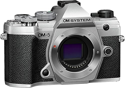 OM System OM-5 Plata con sensor de 20 MP y estabilización de 5 ejes a 908,99€